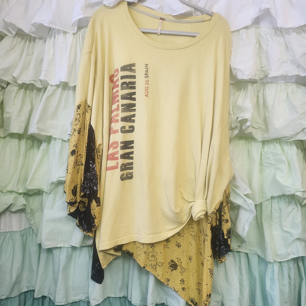 Free People Tunic Top Size Xs Very Oversized